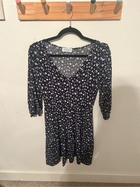 Kaileigh Navy Floral Smocked Waist Dress MP Petite Medium Cottagecore